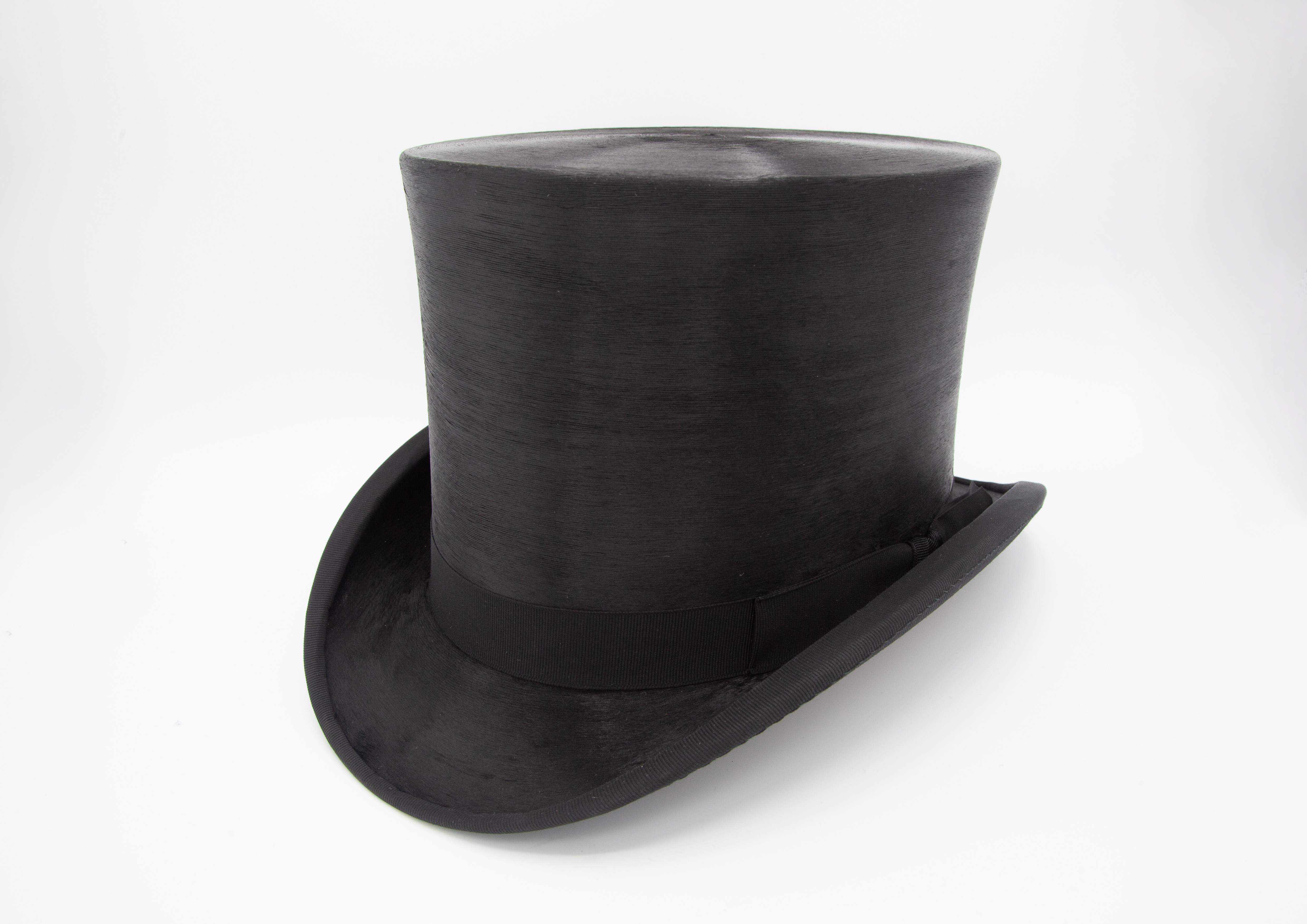 HENRY HEATH Vintage black silk top hat 